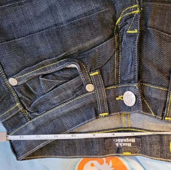 Unique look ! Rock & Republic blue jeans - Picture 14 of 14